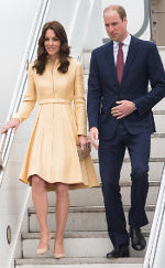 Prince William & Kate, handsign, masonic, freemasons, freemason, freemasonry
